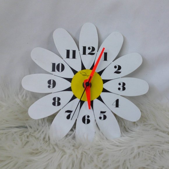 Ingraham Wall Decor Ingraham Vintage Daisy Wall Clock 966 Works